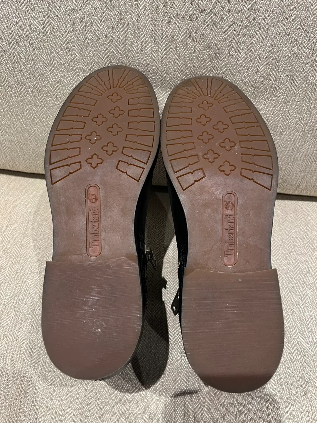 Timberland Women’s Black Boots image indicator(4)