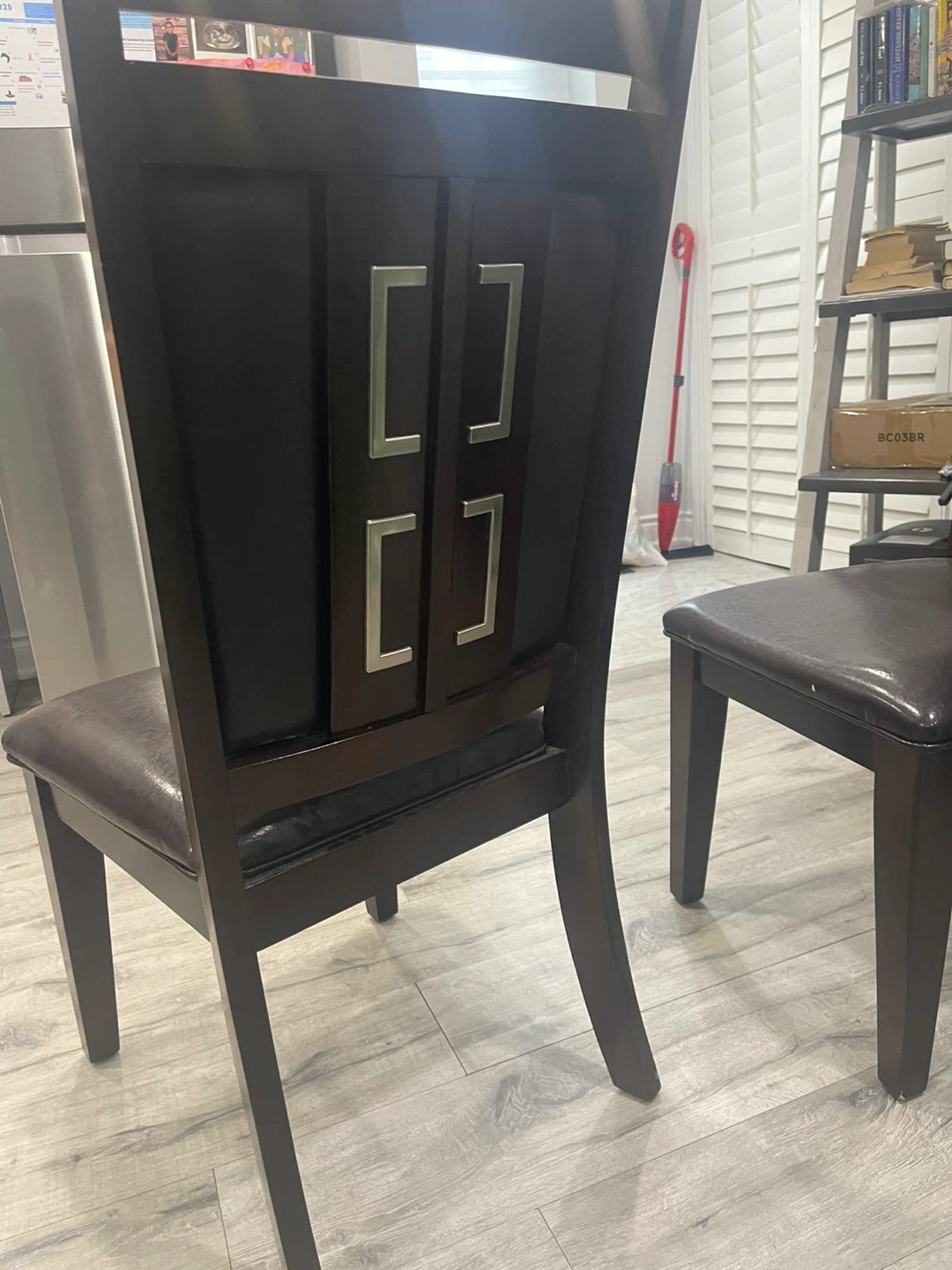 Dining Table & Chairs - photo 3