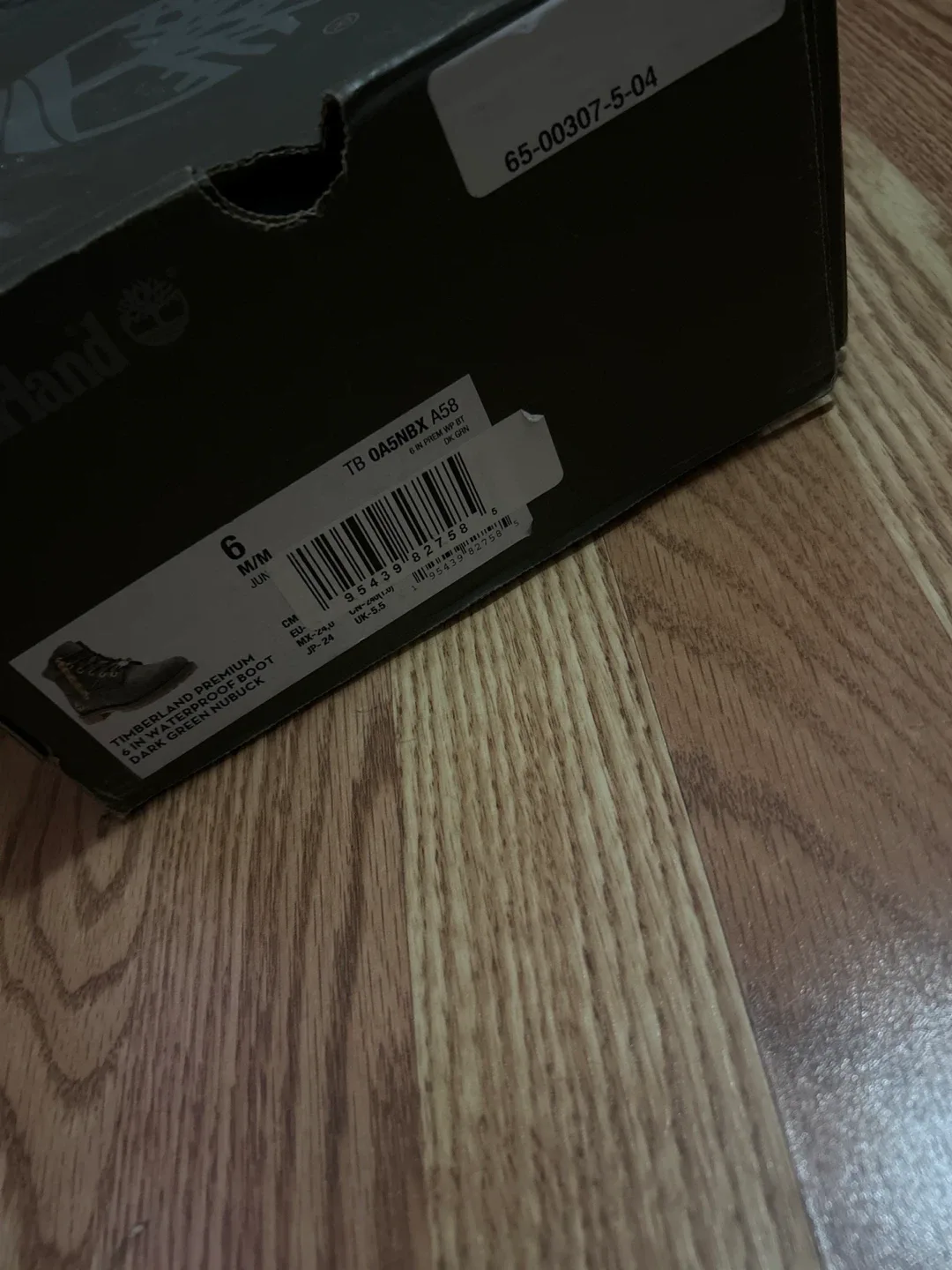 Timberland Premium 6" Waterproof Boots - Dark Green, Size 6 image indicator(2)