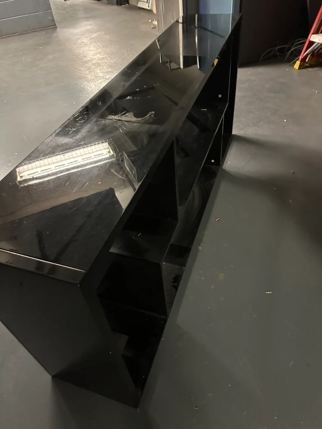 Black Shelf Unit image indicator(6)