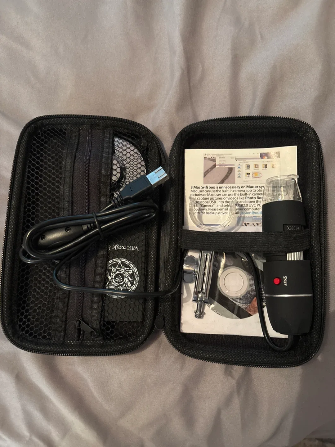 Jonson Digital wifi Microscope with Stand & Case thumbnail