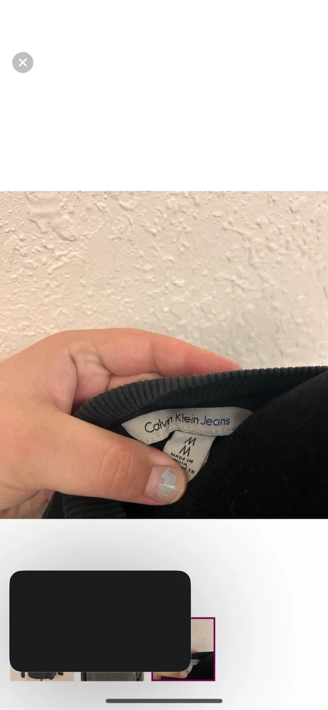 Calvin Klein Jeans Black Sweatshirt - Size M image indicator(3)