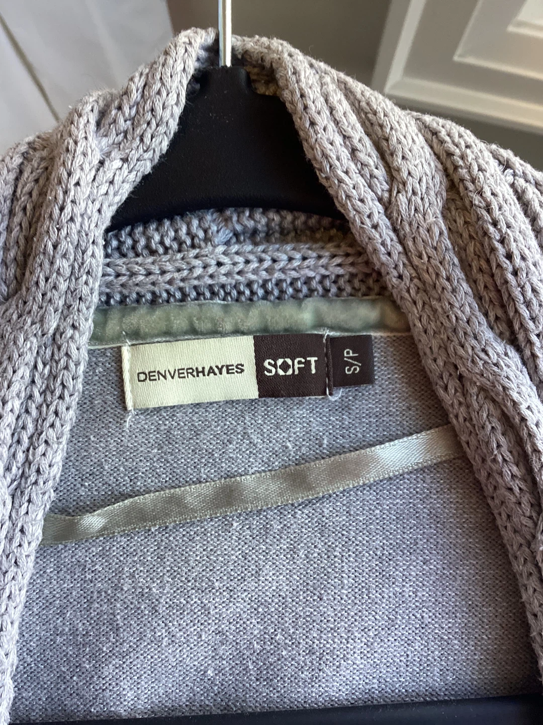 DENVER HAYES GREY CARDIGAN - photo 3