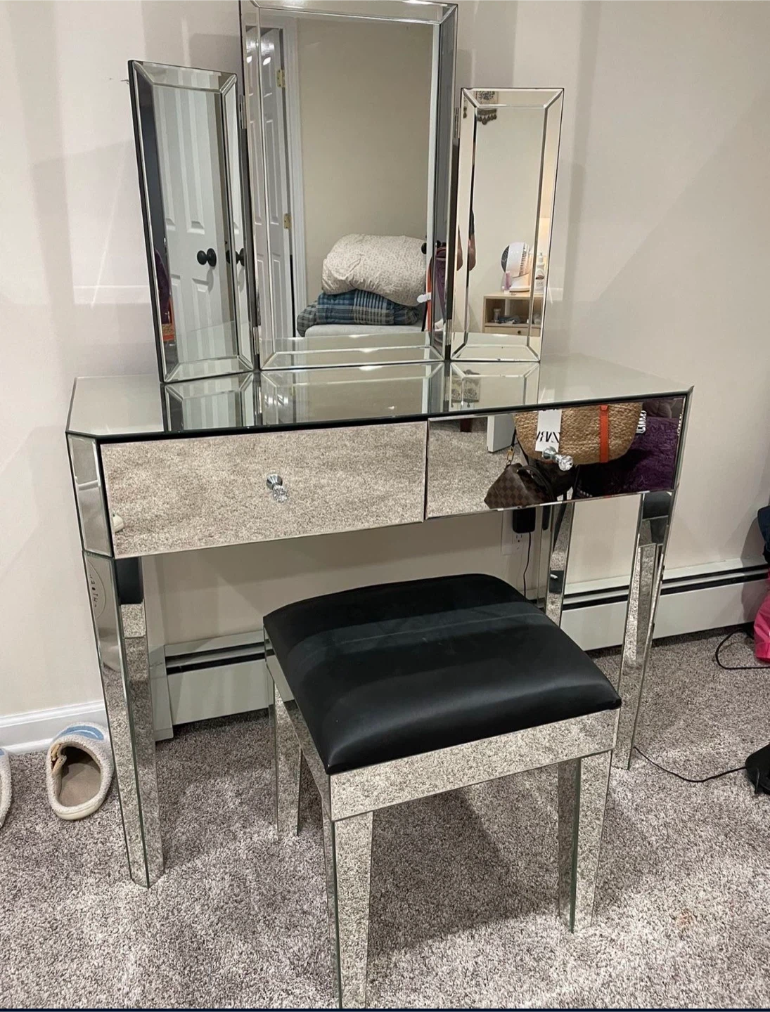 Mirrored Vanity Set with Tri-Fold Mirror & Stool - photo 2