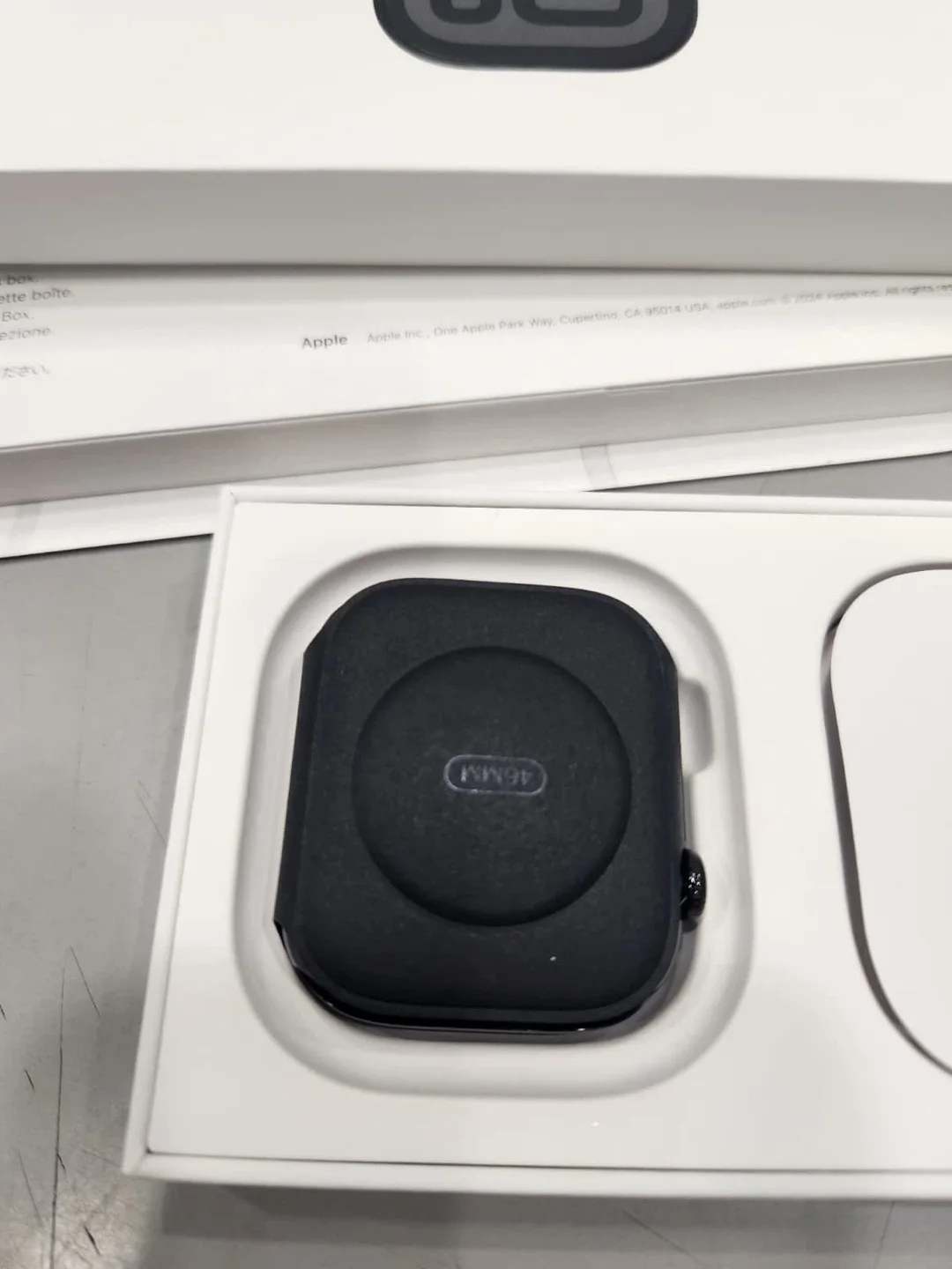 Apple Watch Series 10 ⌚️- 46mm case -ink Sport Loop Band 🥕 image indicator(4)