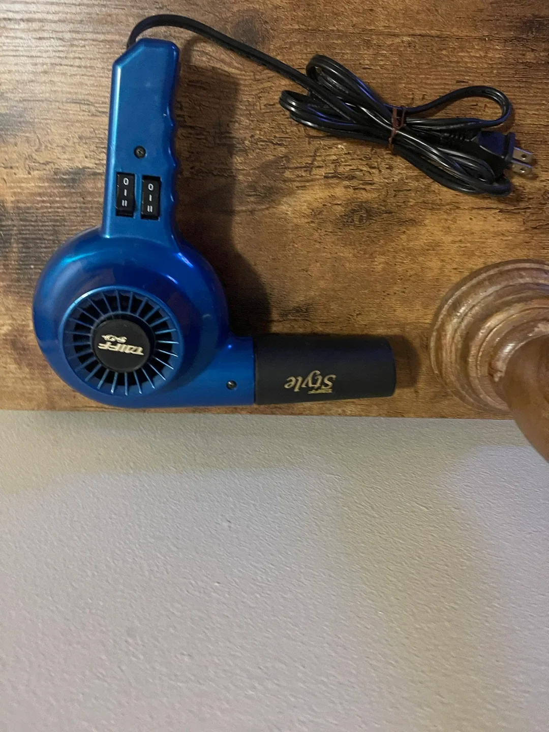 Tiff Style 500 Blue Hair Dryer image indicator(3)