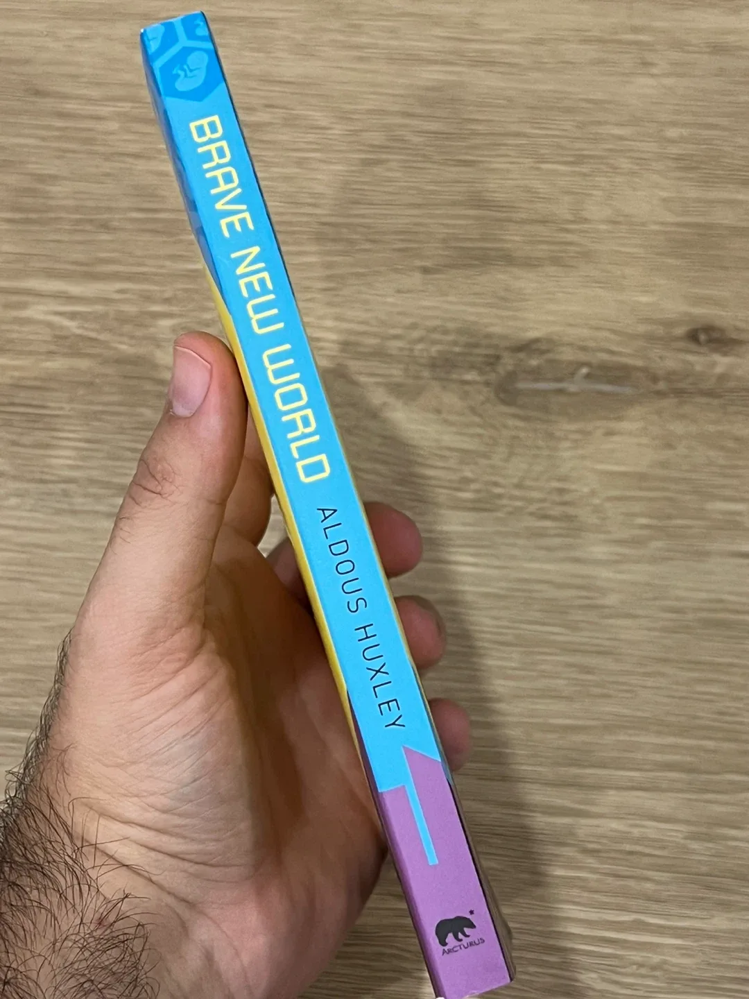 Brave New World by Aldous Huxley image indicator(2)