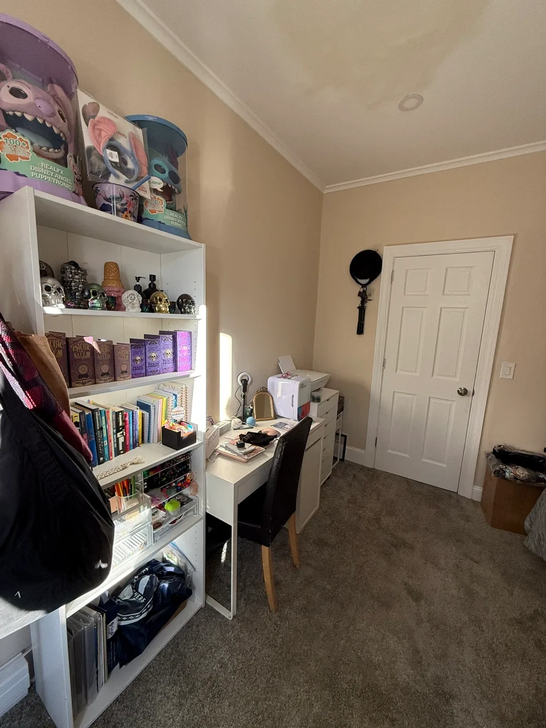 Private room for rent image indicator(2)