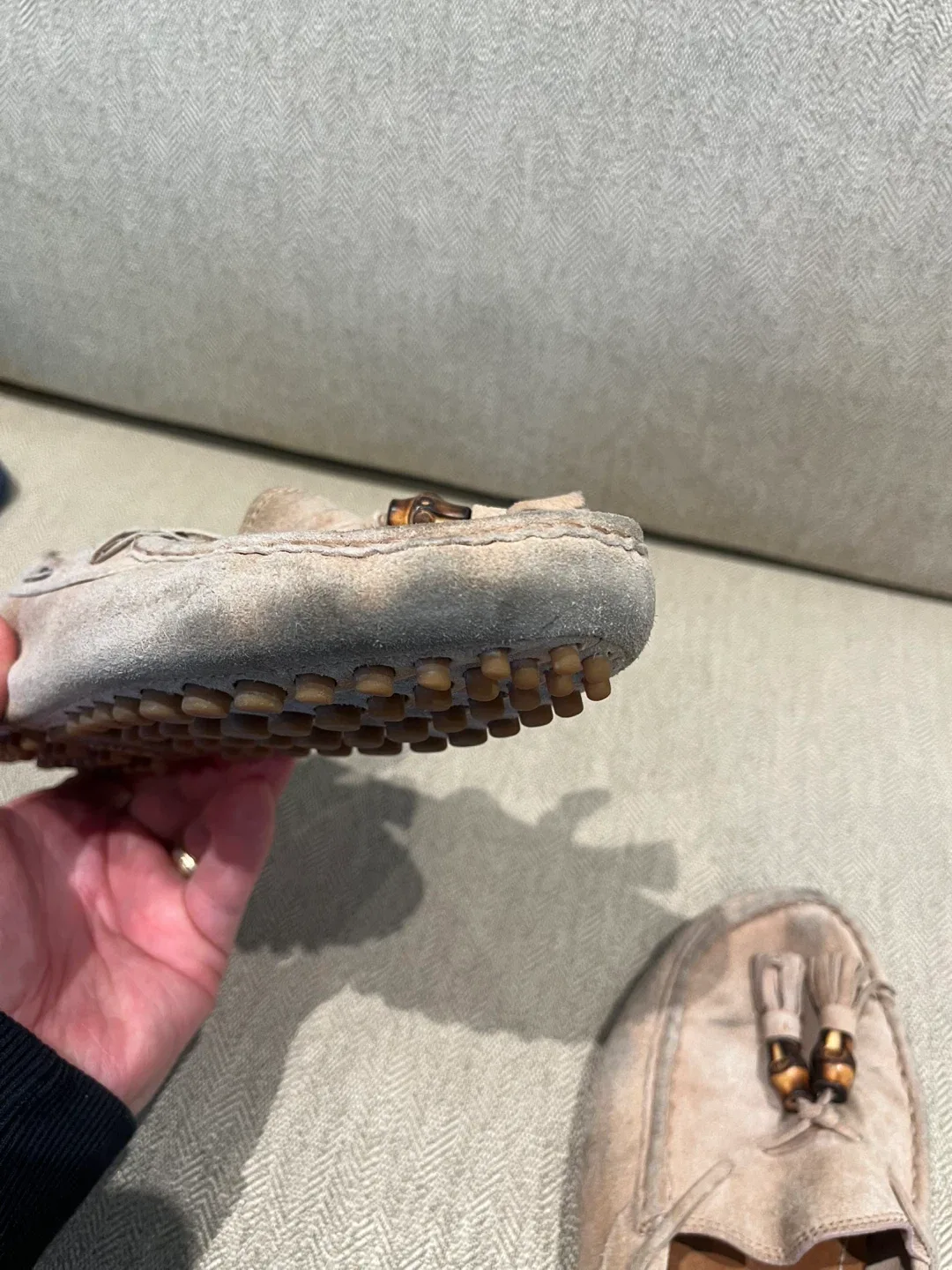 Gucci Women’s suede loafers / slippers image indicator(5)