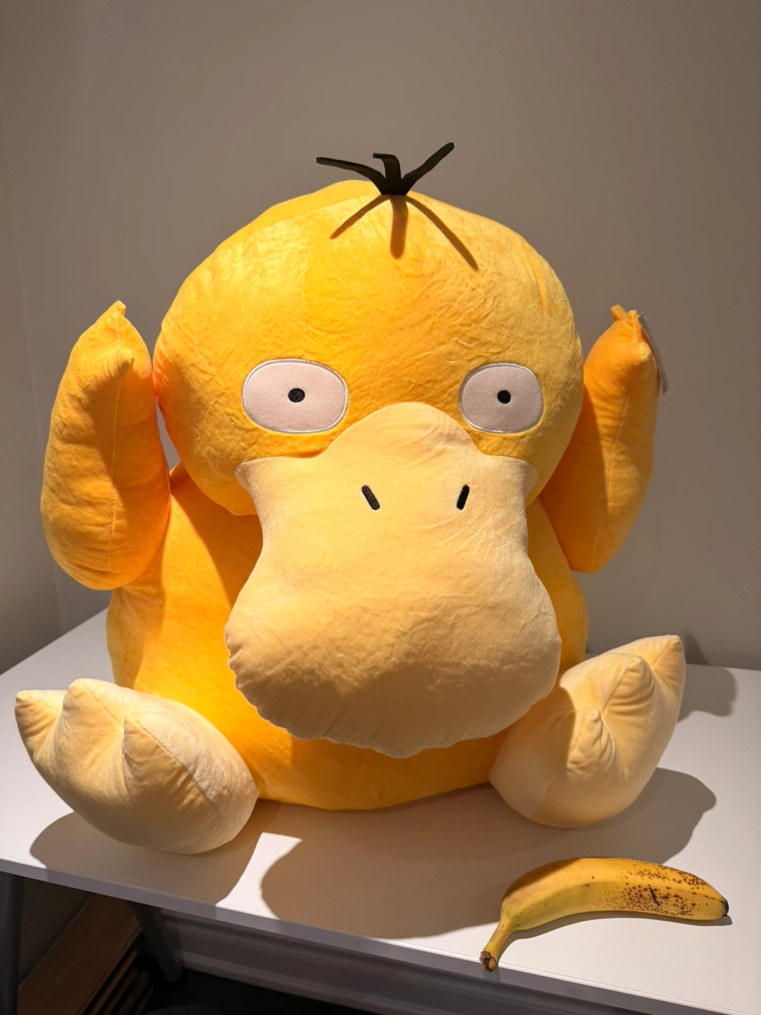 Pokémon Psyduck Plush - Jumbo Size!