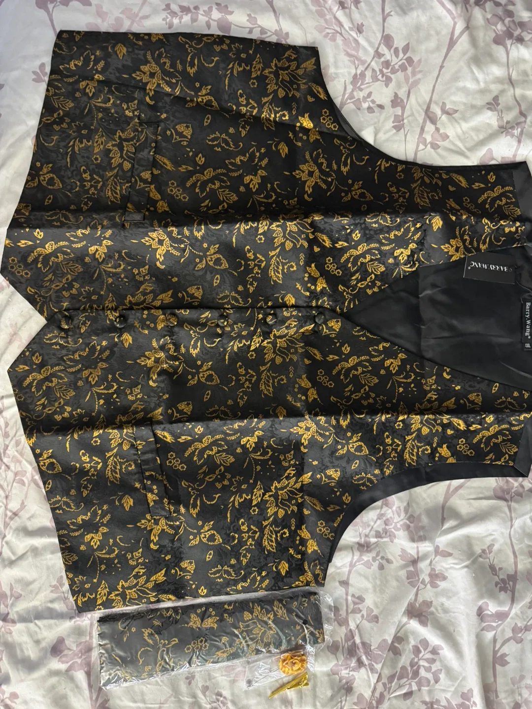 Barry Wang Black & Gold Vest Set - New image indicator(4)