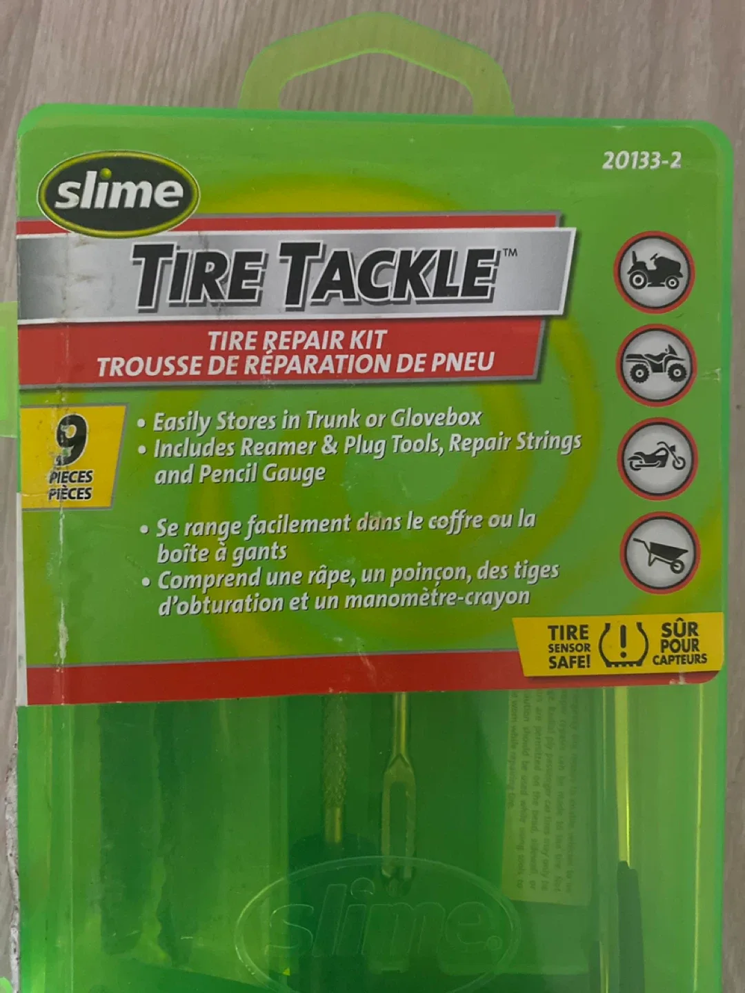 Slime Tire Tackle Tire Repair Kit - 9 Pieces image indicator(3)