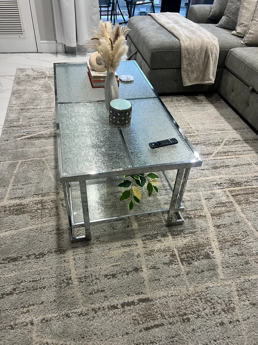 Glass Coffee Table with Chrome Frame image indicator(3)