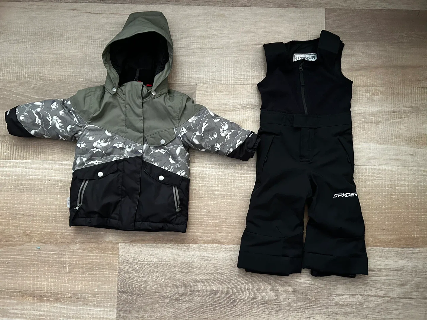 Kids' Snowsuit Set