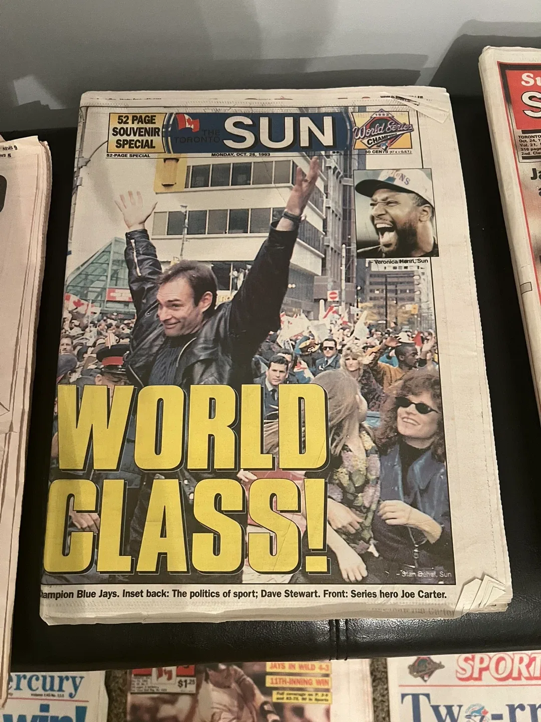 Toronto Sun 1992-1993 Blue Jays World Series Newspaper image indicator(2)