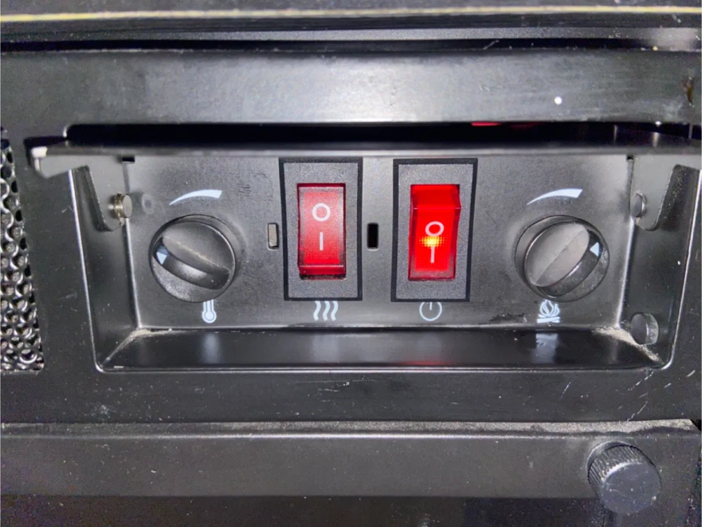 Corner Black Fireplace TV Stand image indicator(5)