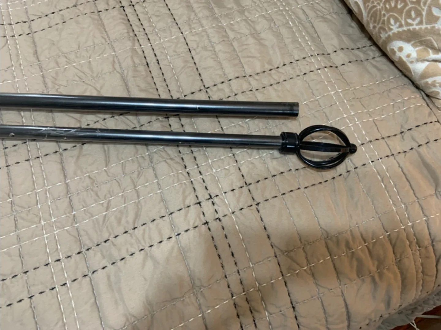 ONE NEW BRUSHED BRASS• BRONZED CURTAIN ROD ! BRAMPTON image indicator(3)