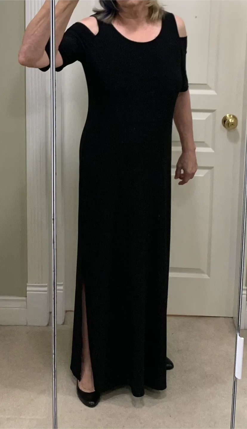 Frank Lyman Black Maxi Dress, Size Small image indicator(4)