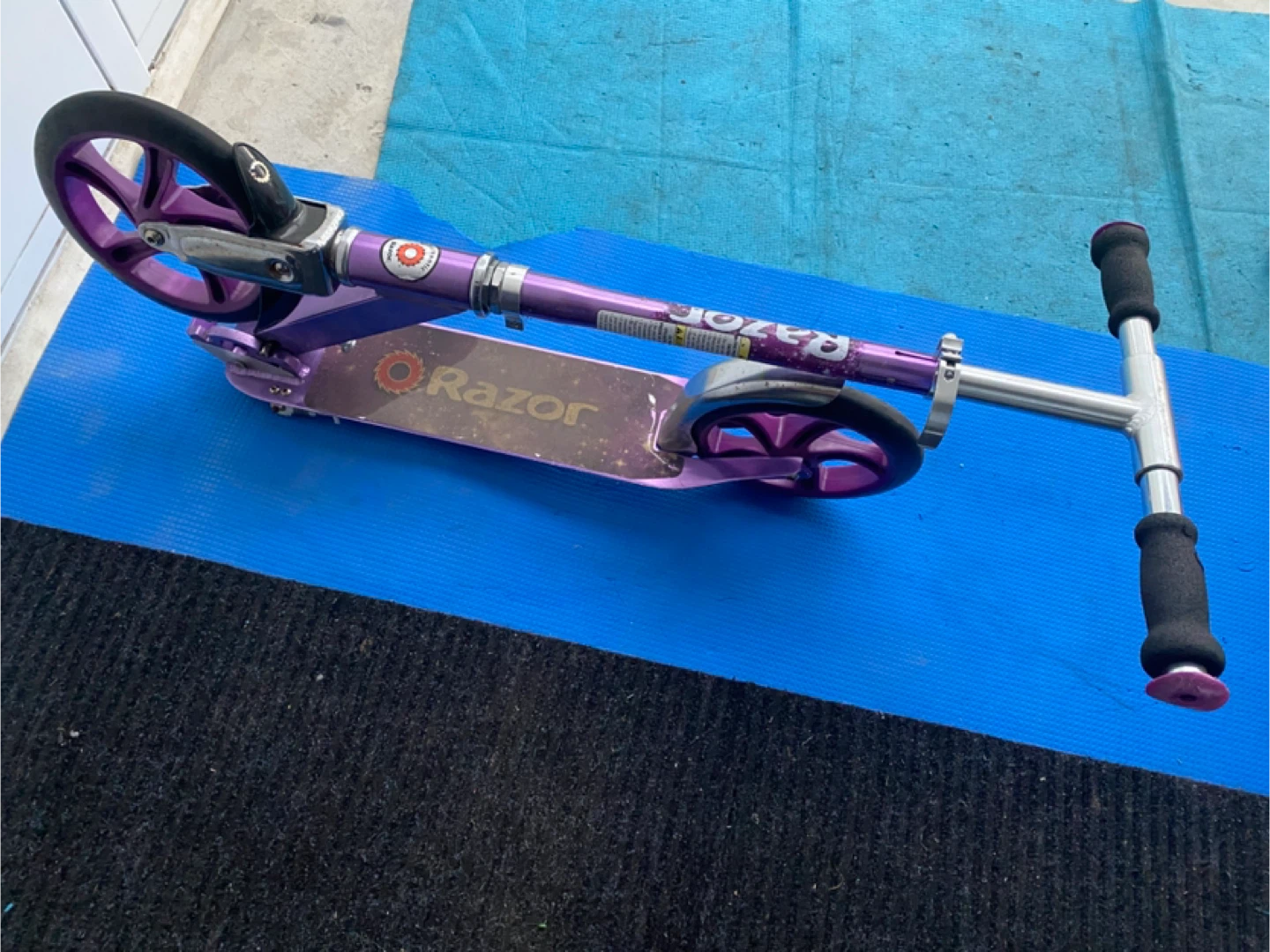 Razor Purple Scooter - photo 2