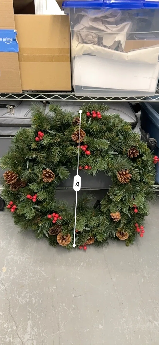 Christmas Wreath w/Lights Pinecones & Berries - 22” image indicator(2)