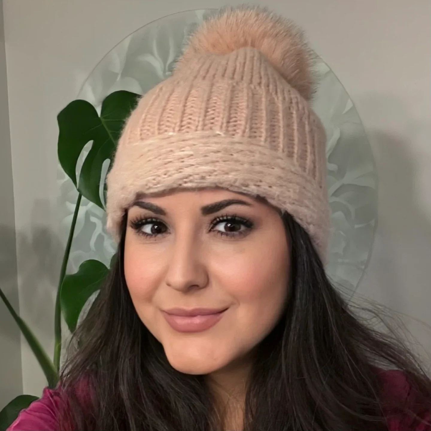 Kyi Kyi Blush Pink Pom Pom Tuque Wool Blend Knit Beanie Fox Fur thumbnail