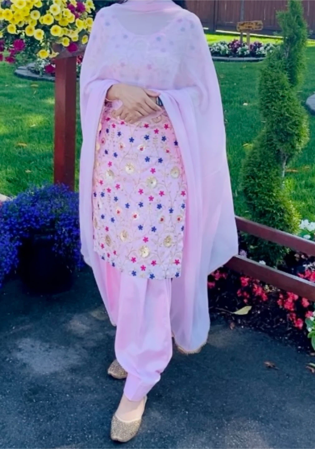 Pink Embroidered Salwar Kameez Suit