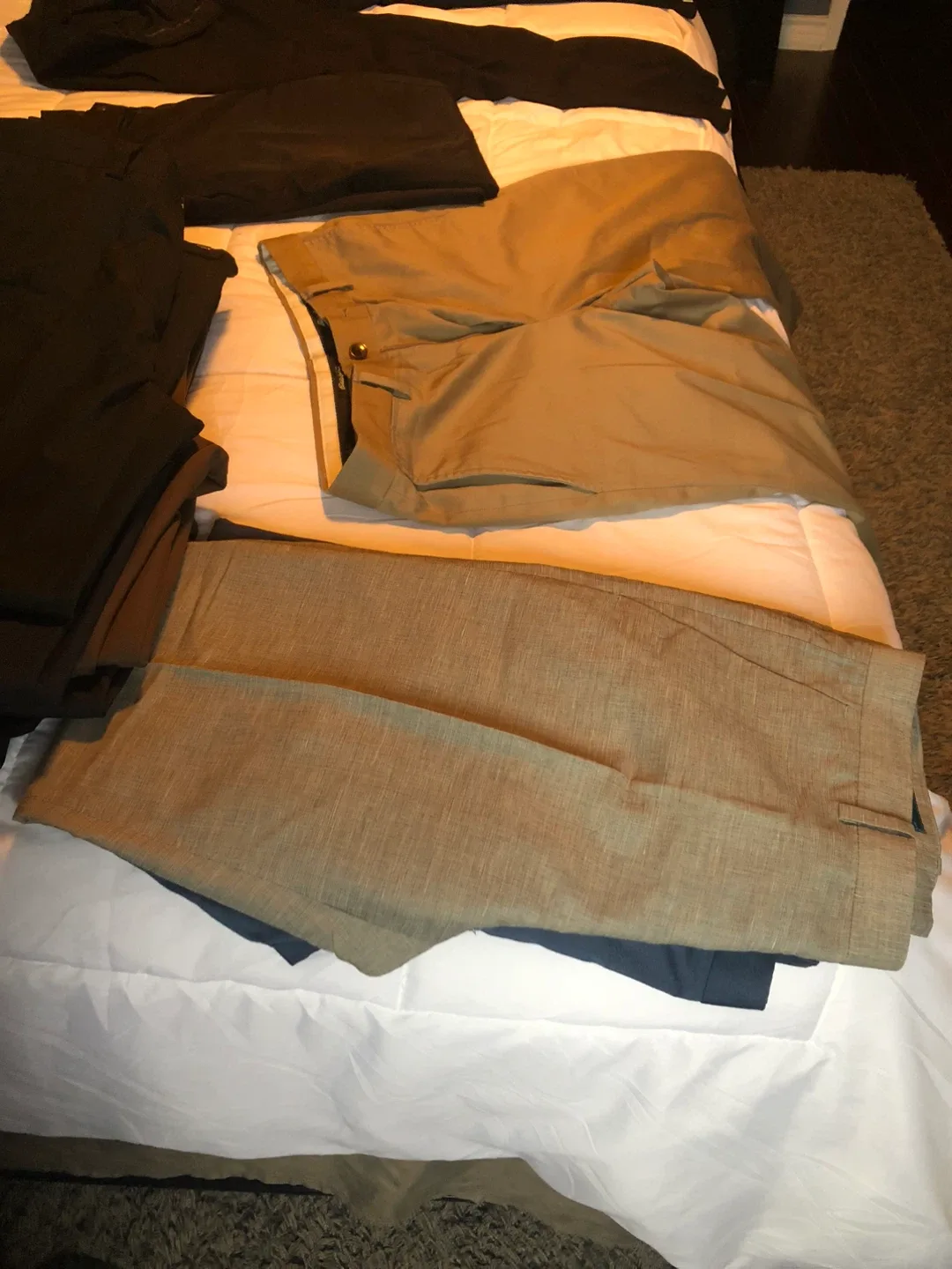 Kenneth Cole Reaction and other brands image indicator(4)