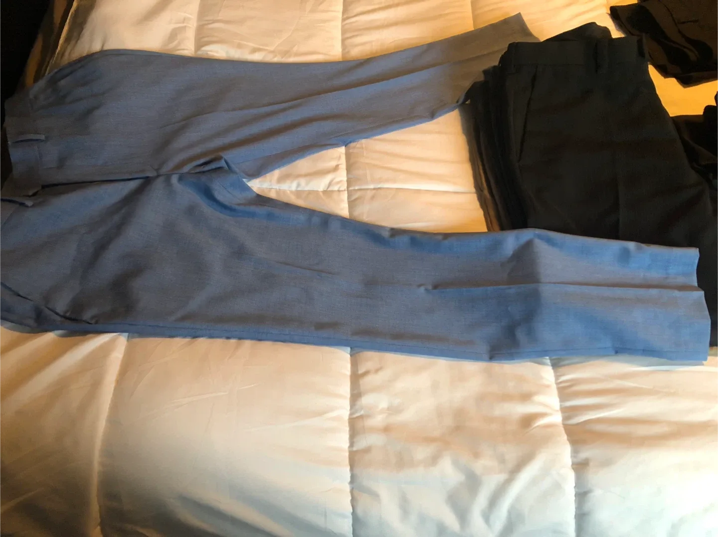 Kenneth Cole Reaction and other brands image indicator(9)