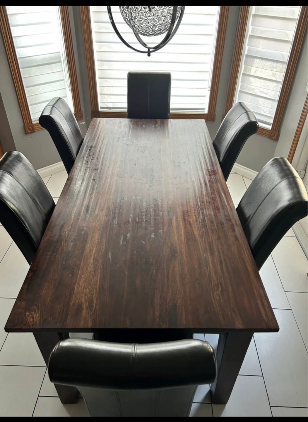 Dining Table beautifully crafted. Heavy - photo 2