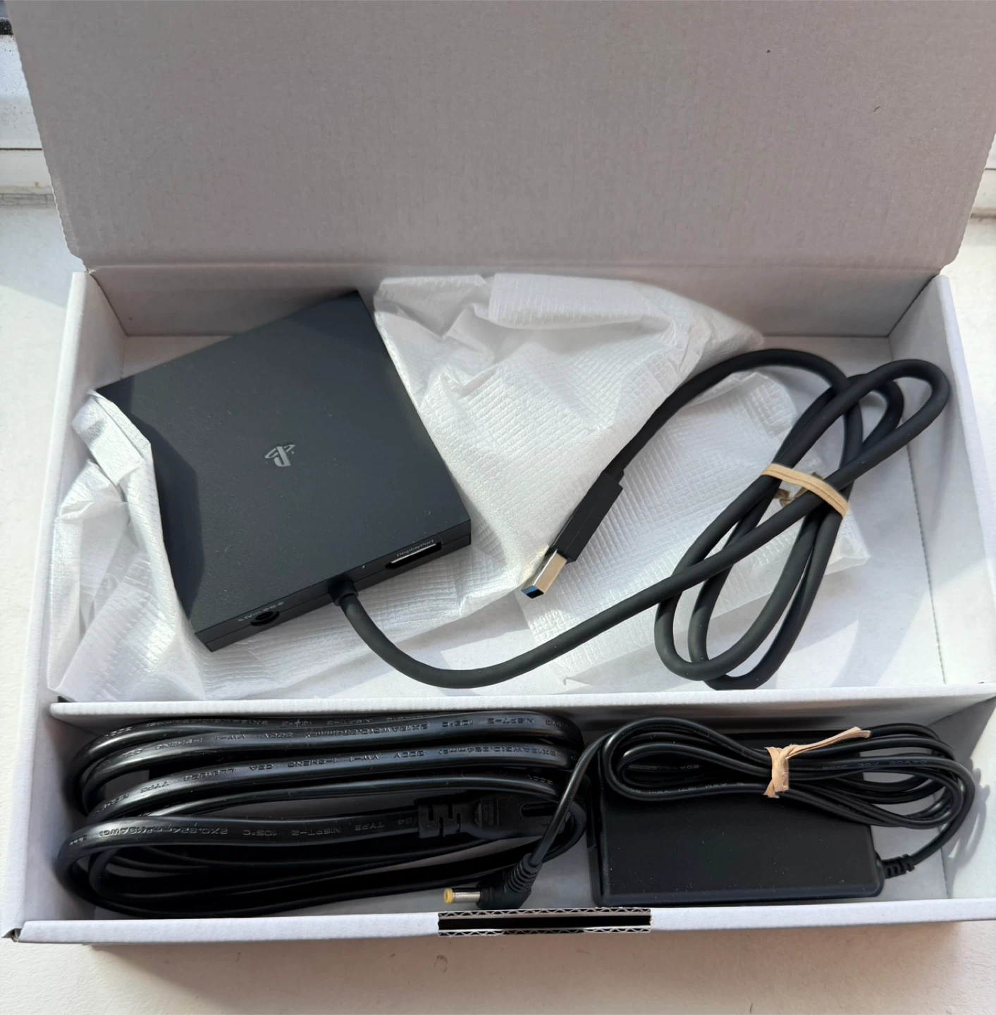 PlayStation VR2 PC Adapter - Like New! - photo 2
