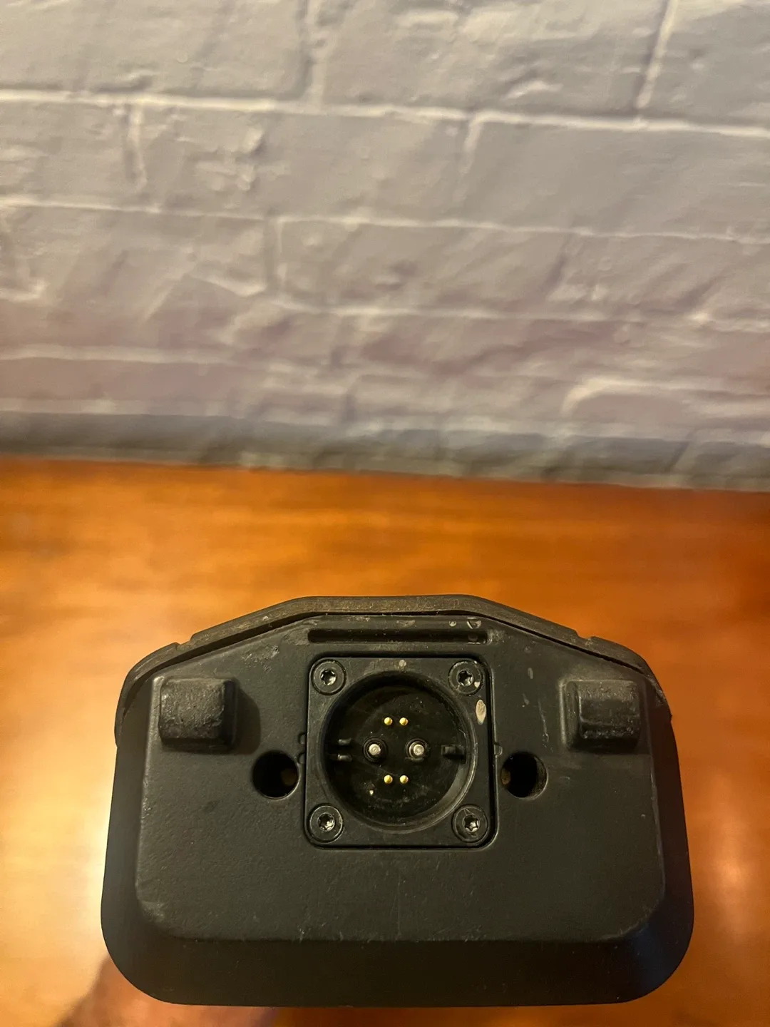 BULLS Lacuba EVO Lite Battery + Charger – 37V 20Ah / 750Wh image indicator(2)