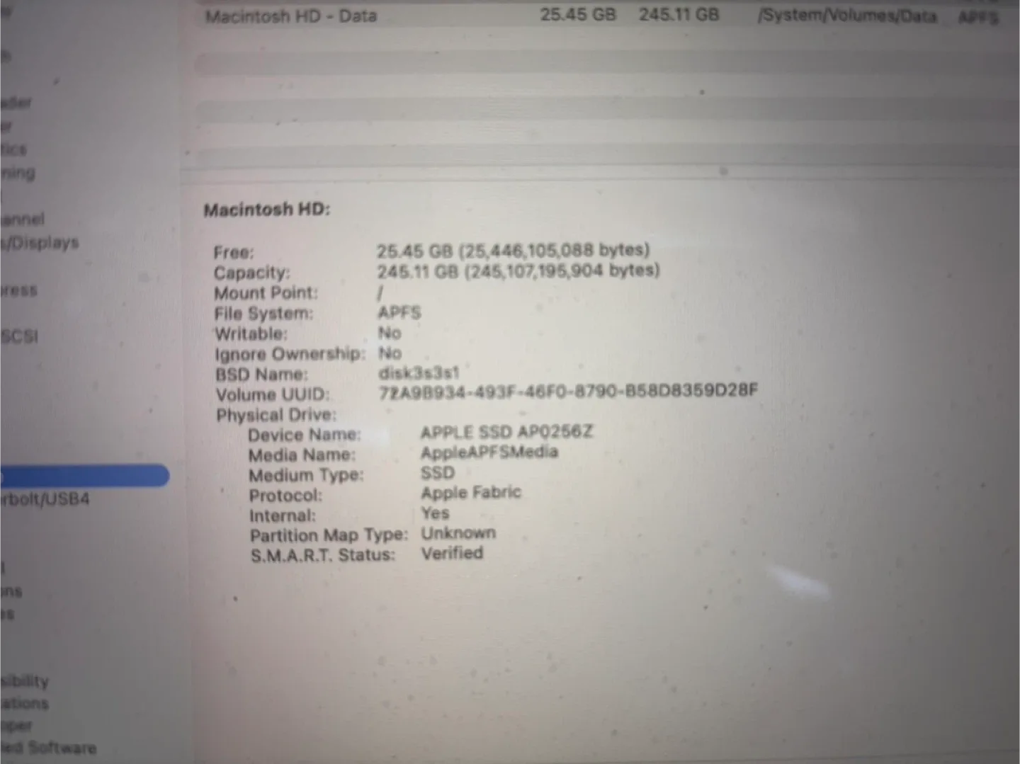 MacBook Pro 13-inch M2, 8GB RAM, 256GB SSD image indicator(4)