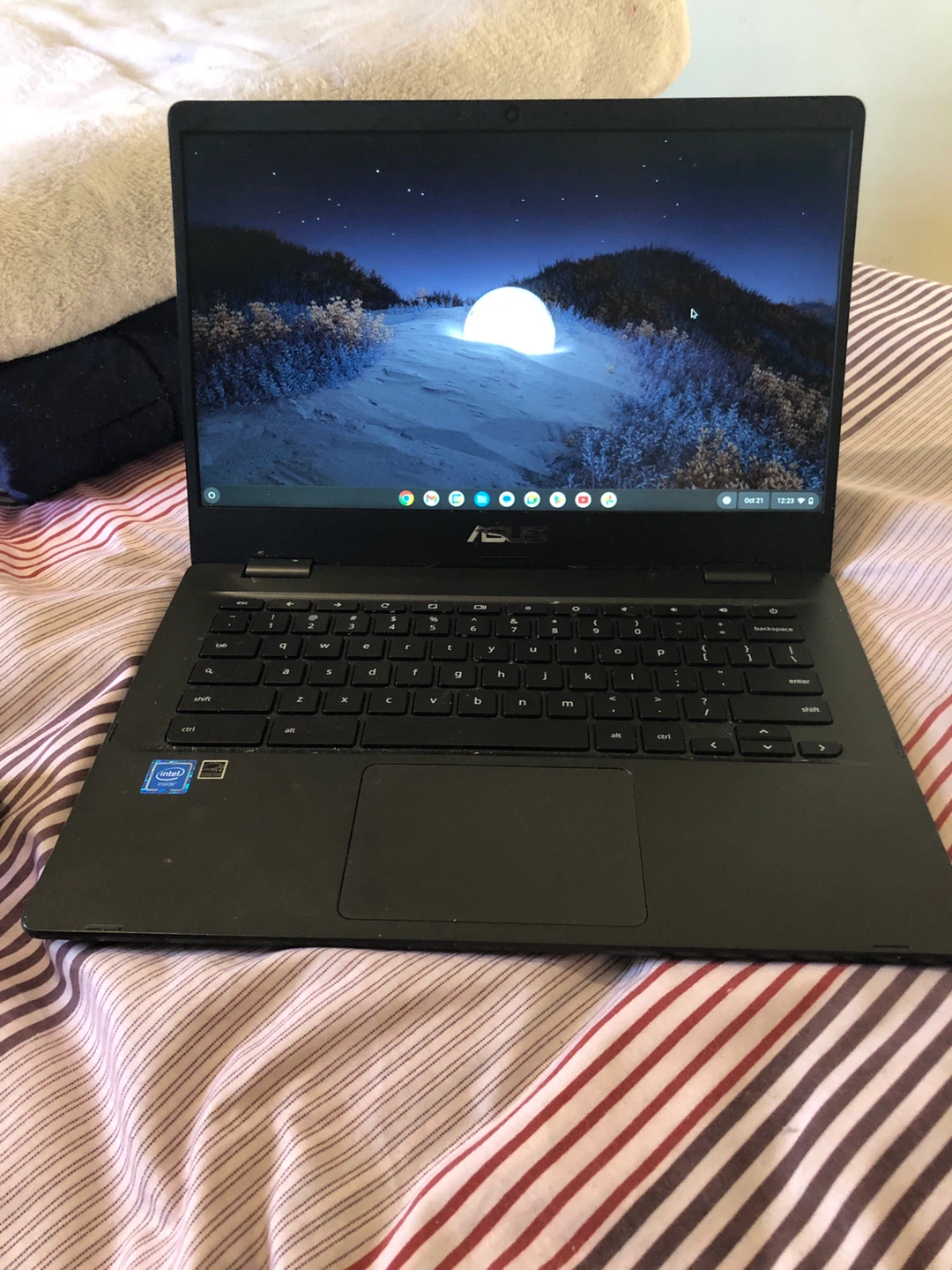 ASUS Chromebook Laptop