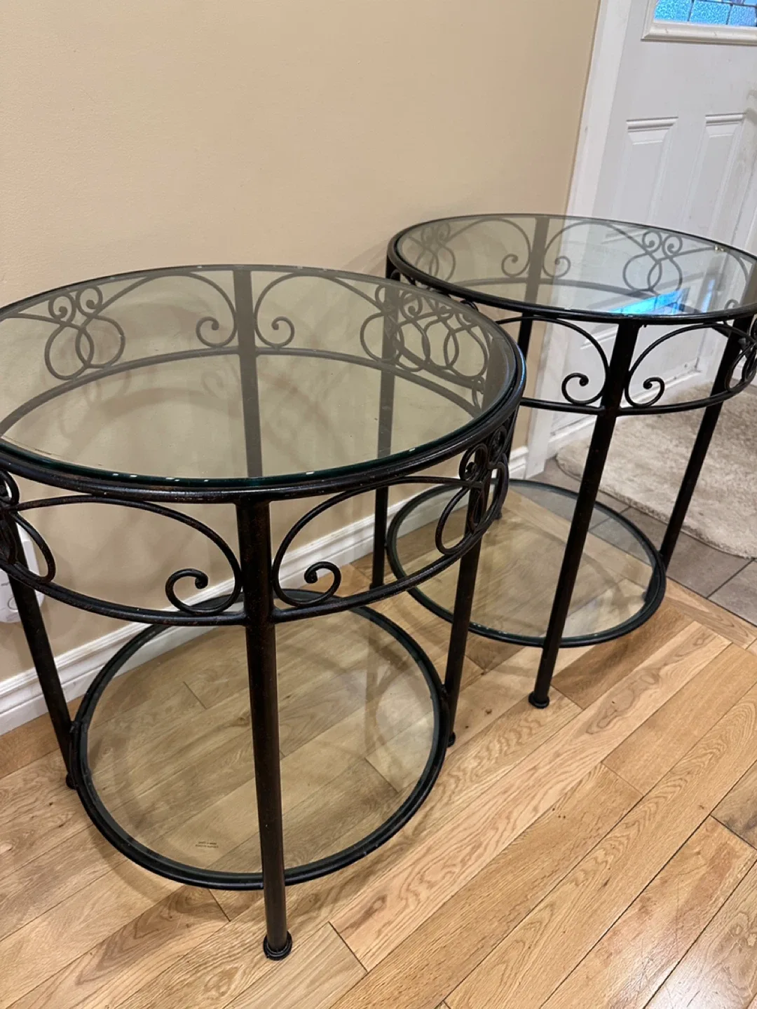 Elegant Pair of Glass Side Tables (CAN DELIVER) image indicator(2)