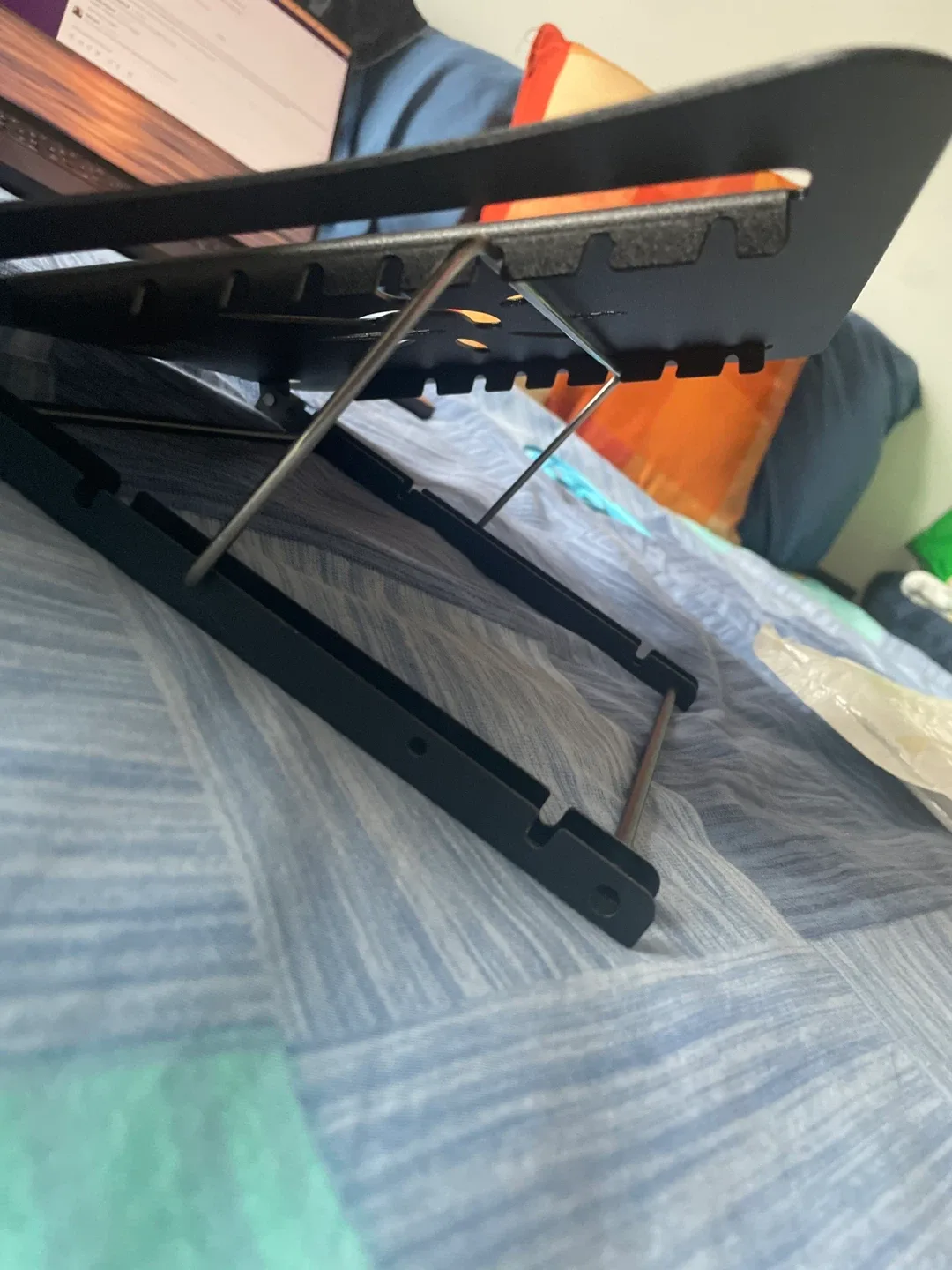 Omeril Laptop Stand - Portable & Adjustable image indicator(2)