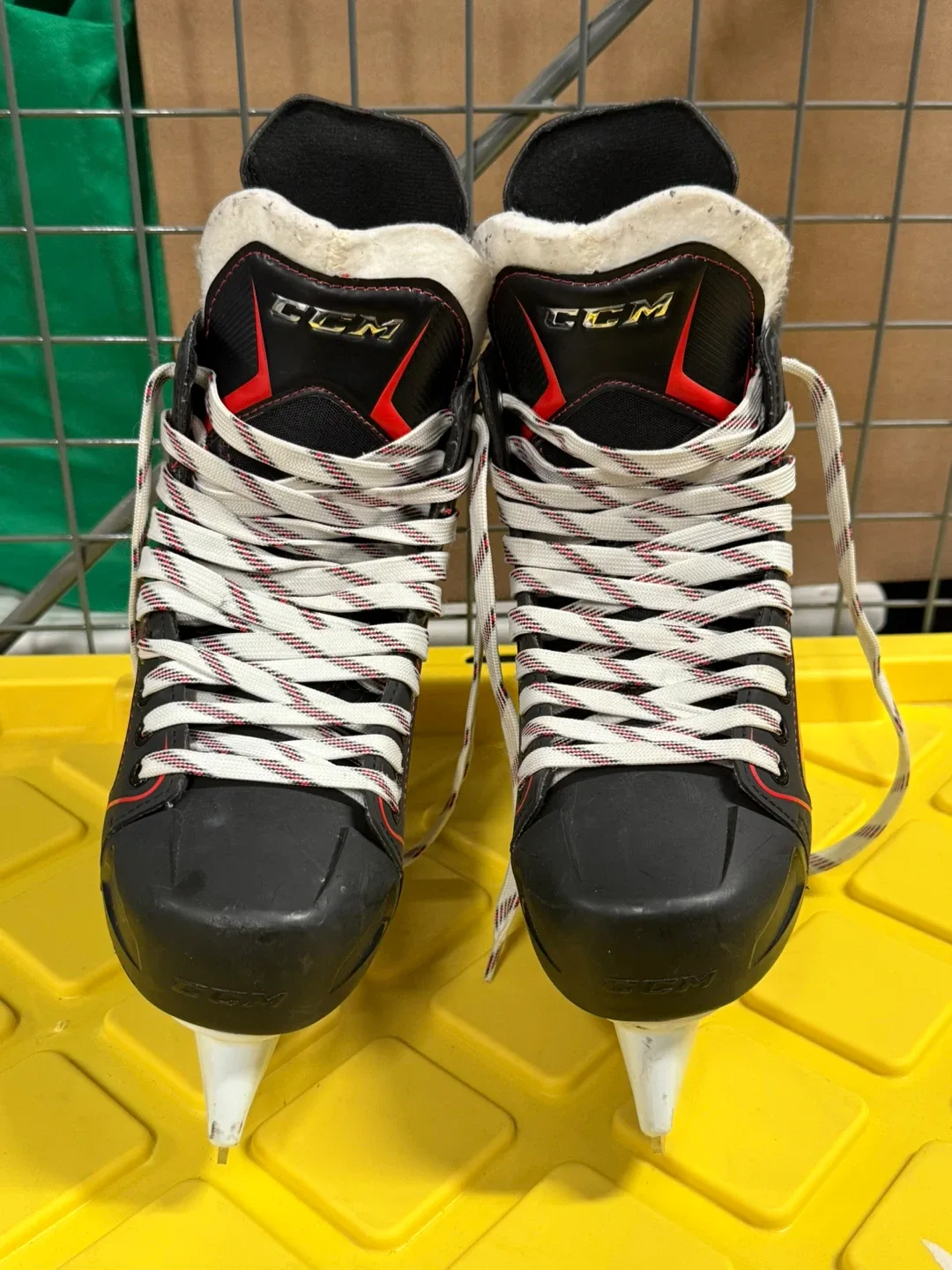 Hockey Skates CCM Jetspeed FT360 image indicator(2)