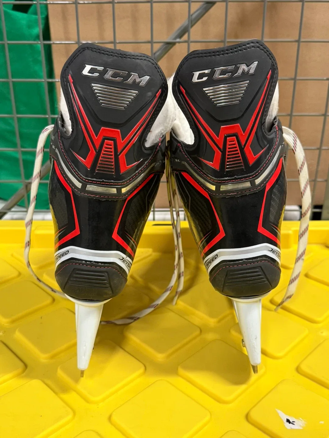 Hockey Skates CCM Jetspeed FT360 image indicator(5)