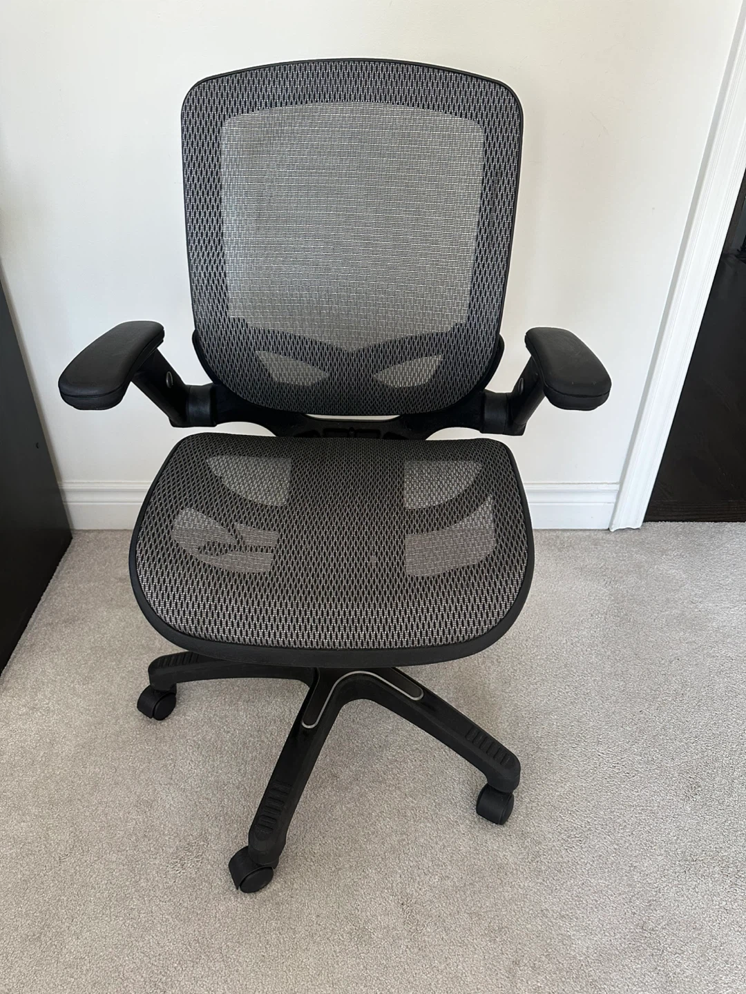 Office chair - photo 2