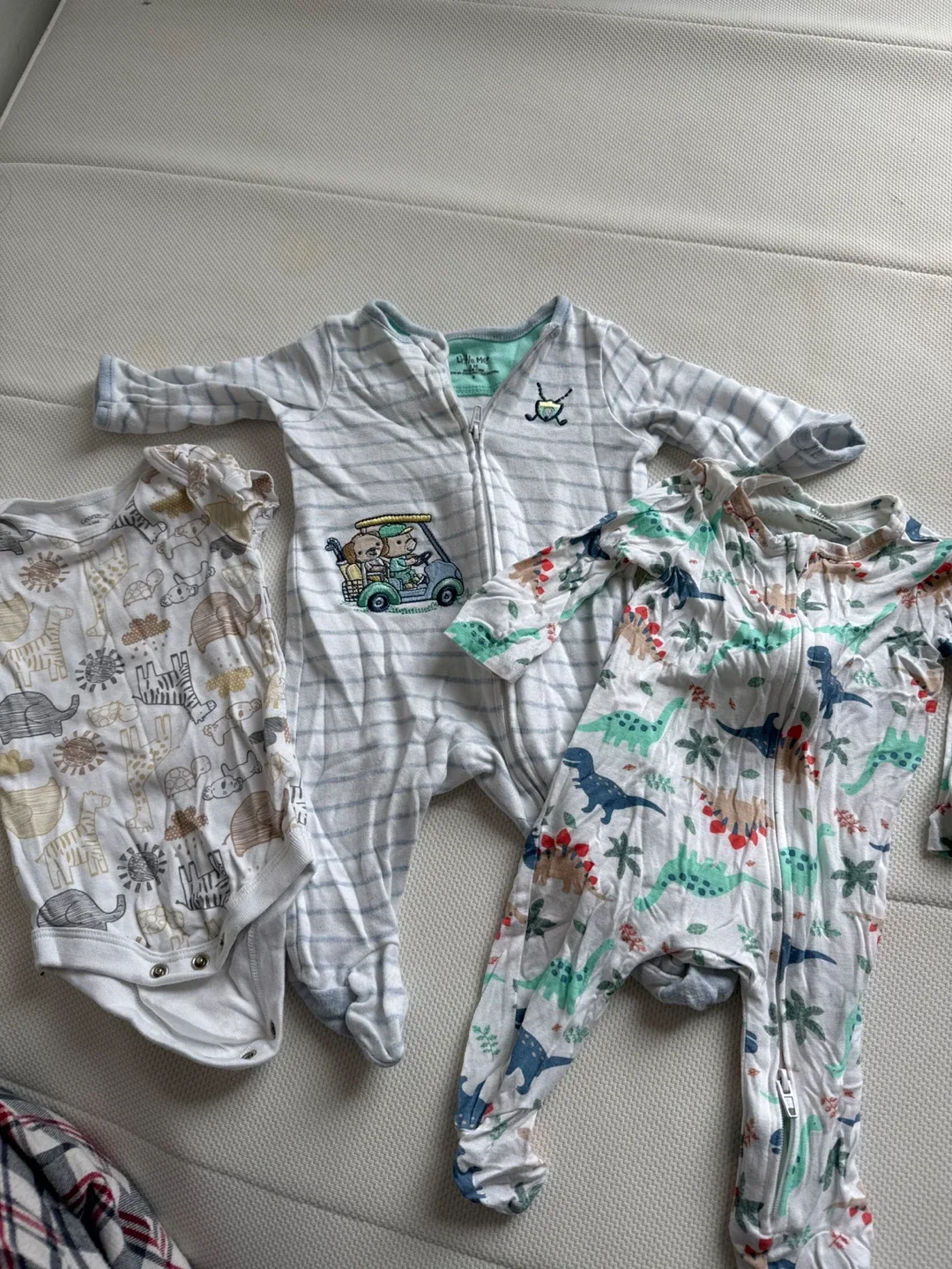 Baby Onesies & Sleepers - 3 Pack 0-3months image indicator(2)