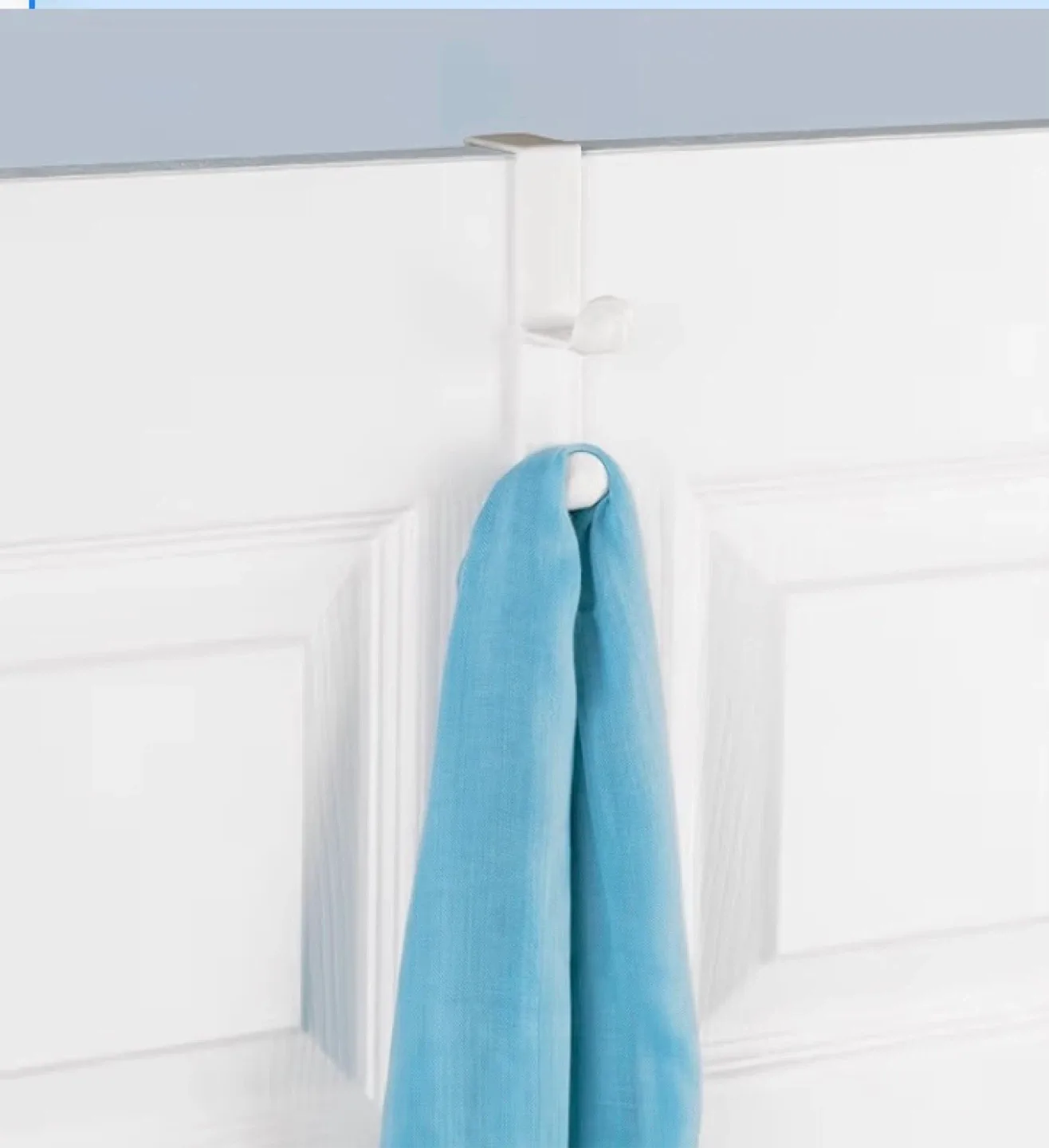 Over The Door Plastic Dual Hook Hanger set of 3 image indicator(4)