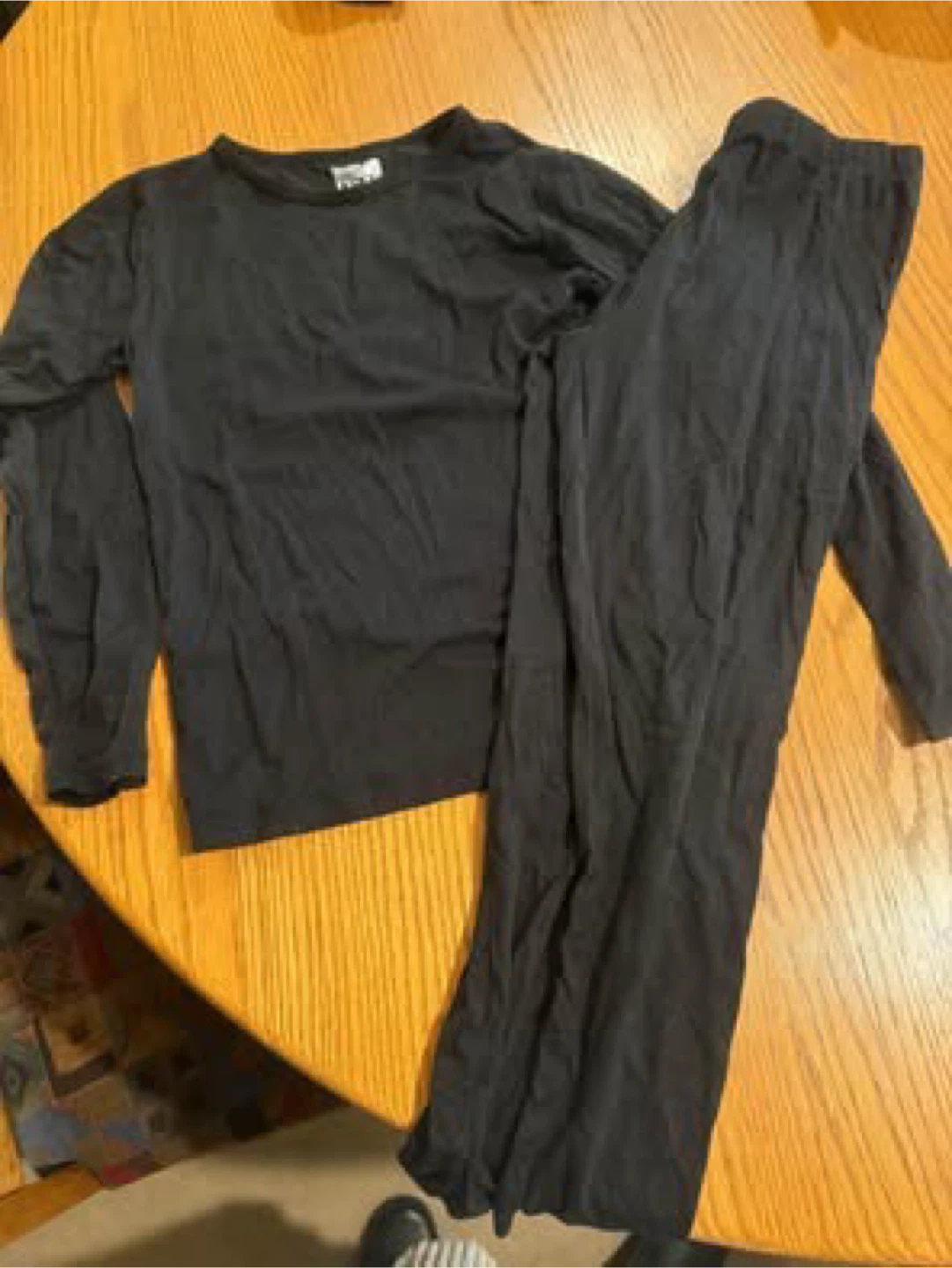 32 Degrees Heat Black Pajama Set - Size M