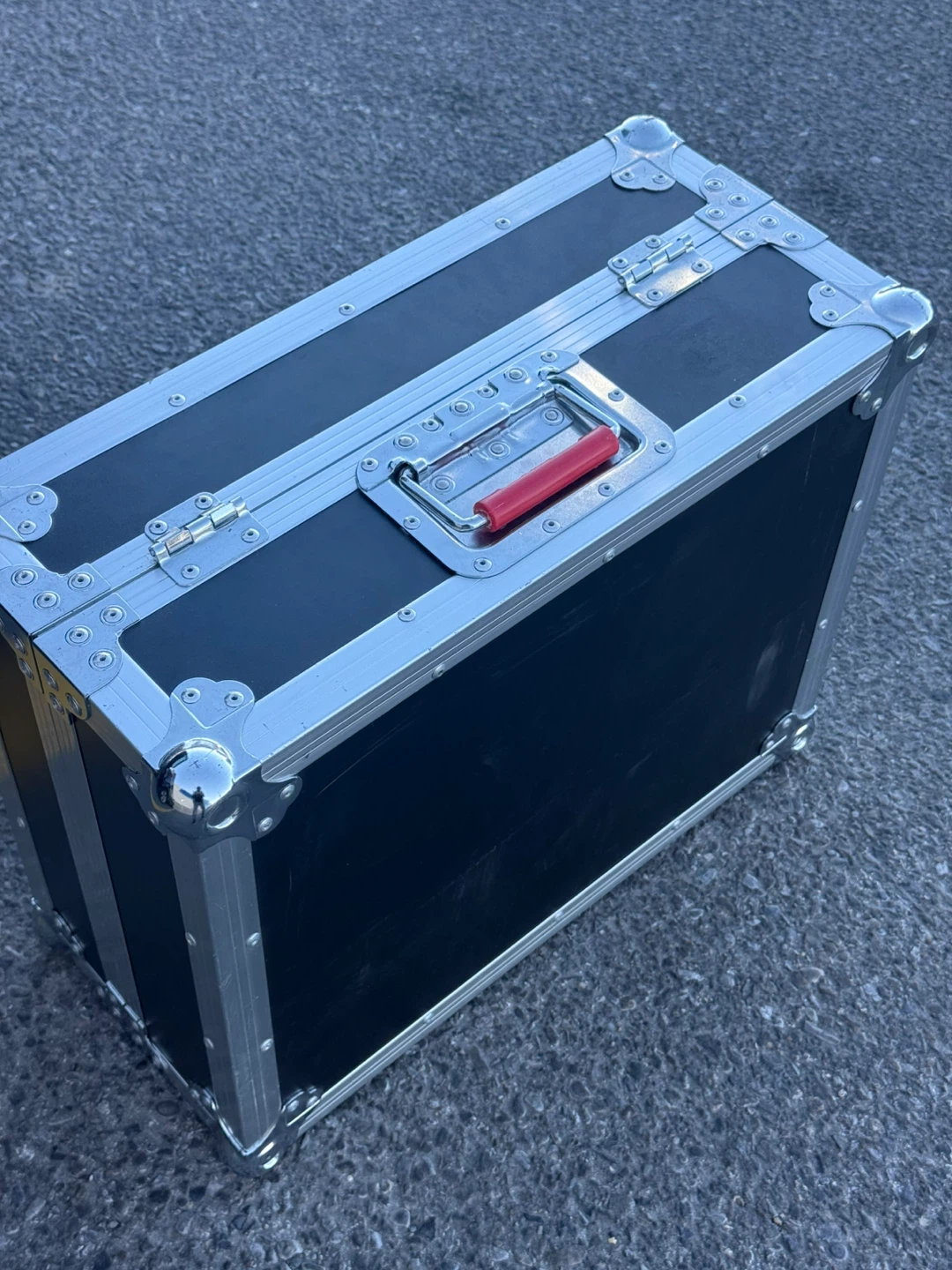Gator Black Hard Case - photo 2