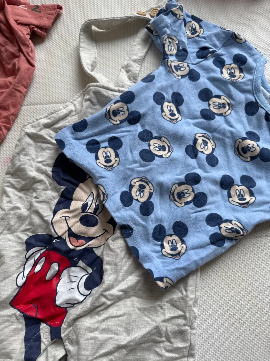 Mickey Mouse Baby Clothes Bundle 12–24 image indicator(3)