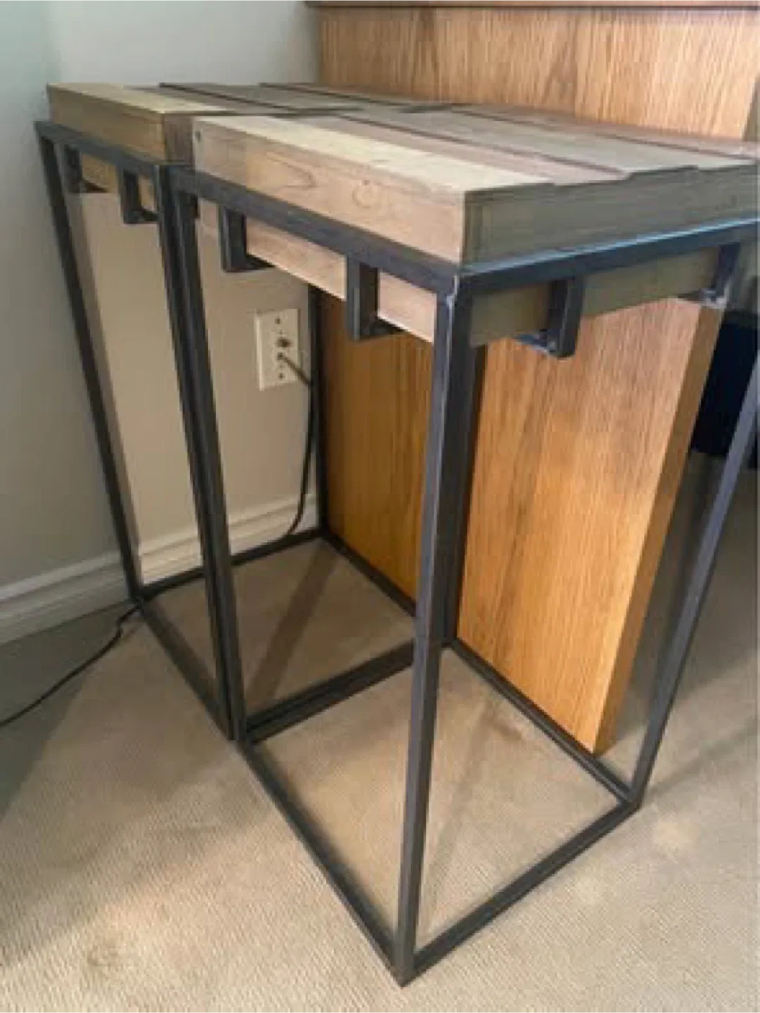 Set of 2 Wood and Metal Side Tables image indicator(3)