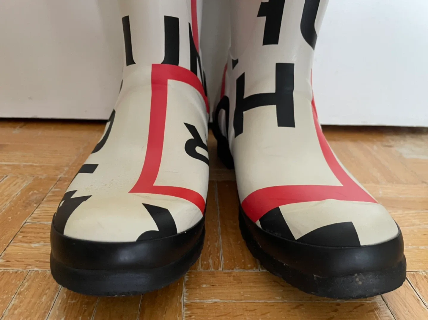 Hunter Boots, Limited Edition, Like New image indicator(4)