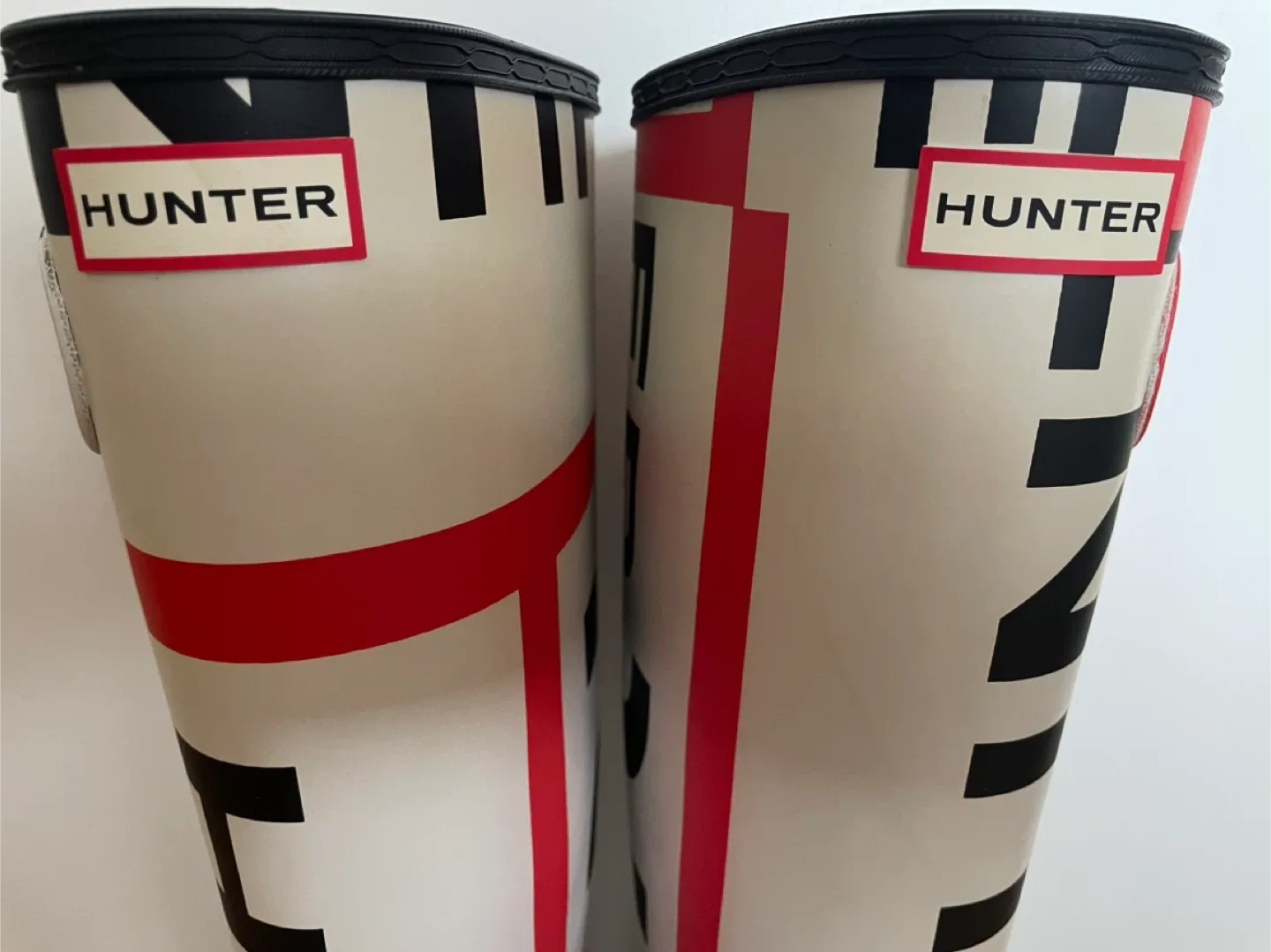 Hunter Boots, Limited Edition, Like New image indicator(3)