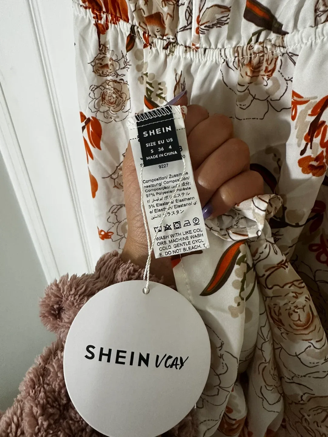 Shein Floral Maxi Dress - Size S image indicator(3)