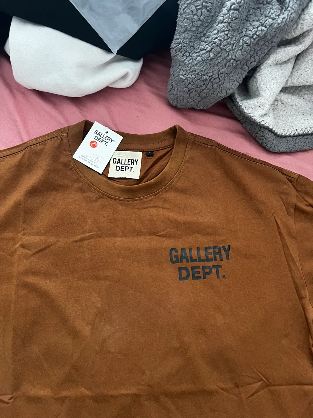 Gallery Dept. T-Shirt, Size L image indicator(3)