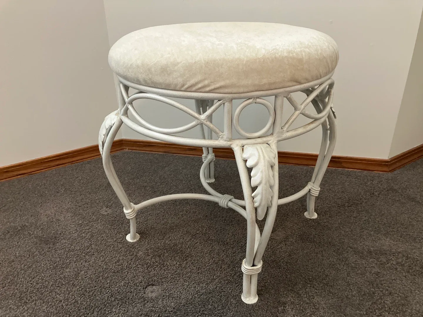 White Round Bathroom Stool with Velvet Cushion thumbnail