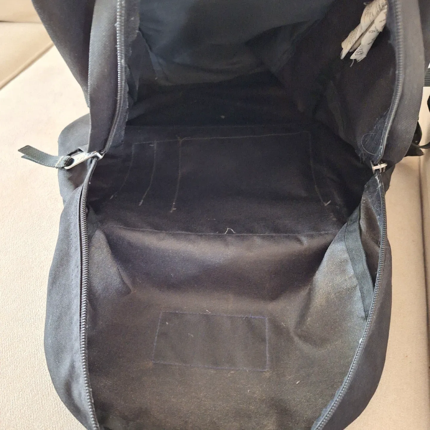 JanSport Black Backpack image indicator(4)